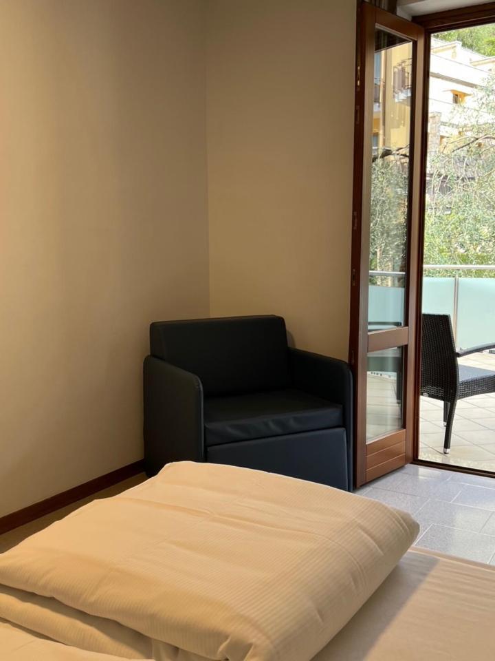 Hotel Coste ลีโมเนซุลการ์ดา ภายนอก รูปภาพ