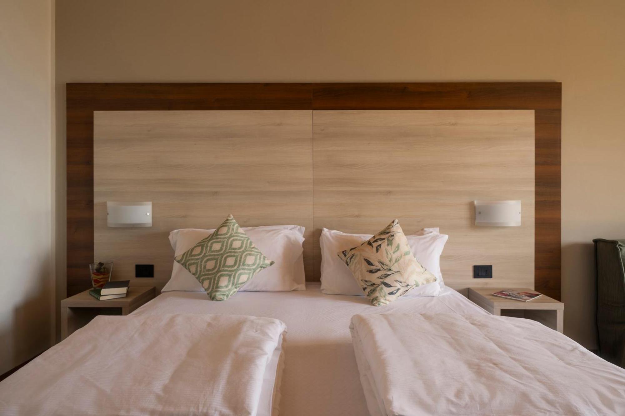 Hotel Coste ลีโมเนซุลการ์ดา ภายนอก รูปภาพ